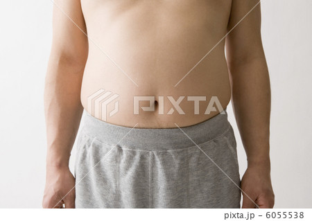 中年男性の腹部 6055538
