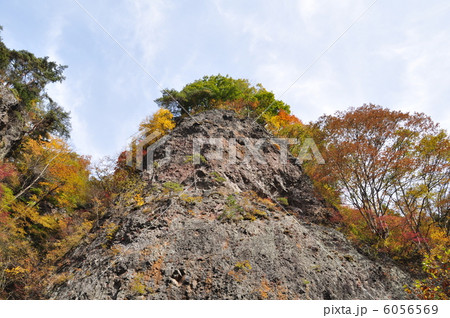 角間渓谷の秋 6056569