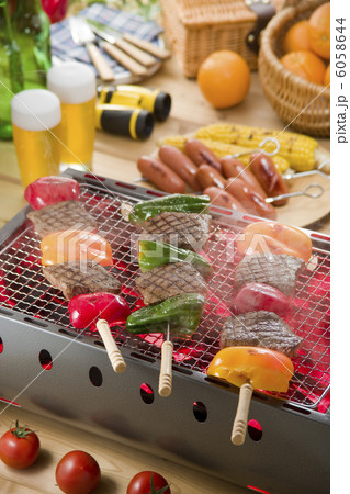 バーベキュー 6058644