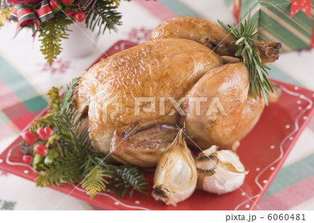 クリスマスイメージ　ローストチキン 6060481
