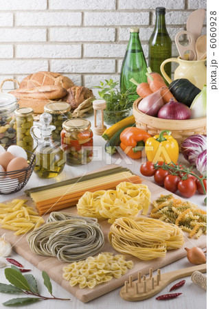 パスタと食品集合イメージ 6060928