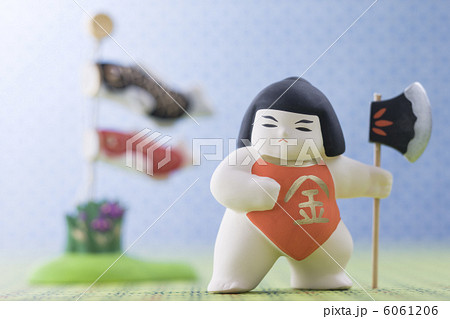 金太郎と鯉のぼりの置き物 金太郎と鯉のぼりの置き物 6061206