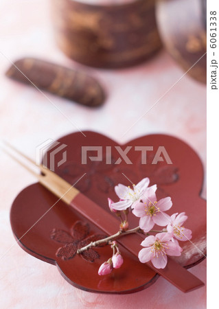 桜の花と串 6061338