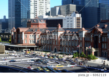 ジオラマ風東京駅の写真素材