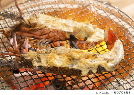 伊勢海老マヨネーズの鬼殻焼きの写真素材