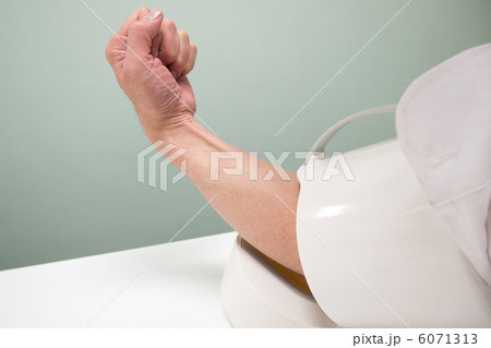 血圧測定 6071313