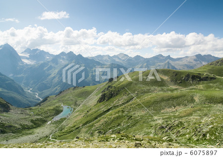 mountain mountain 6075897