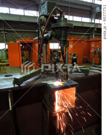 自動切断機 6077751