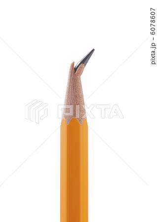 芯の折れた鉛筆のクローズアップの写真素材 [6078607] - PIXTA