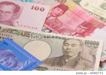 東南アジアのお札と1万円札 東南アジアのお札と1万円札 6080755
