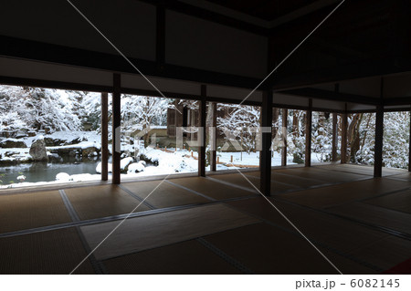 雪の蓮華寺 6082145