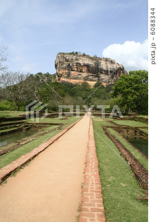 シギリヤロック 6088344