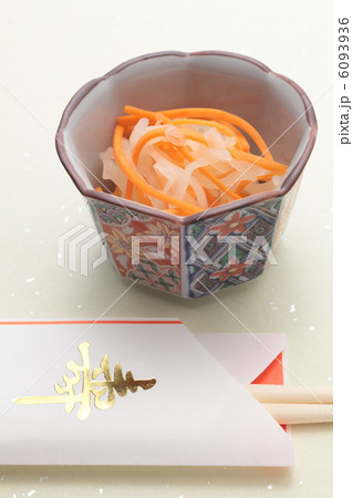 紅白膾と箸 6093936