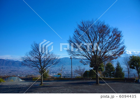 冬の訪れ 6094435