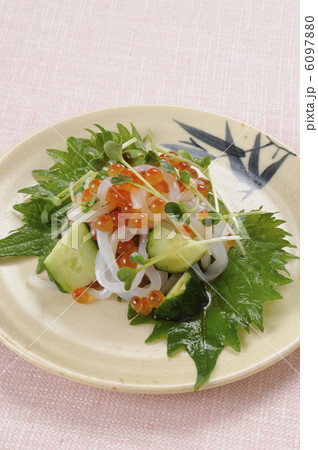 イカとイクラのお造り 6097880