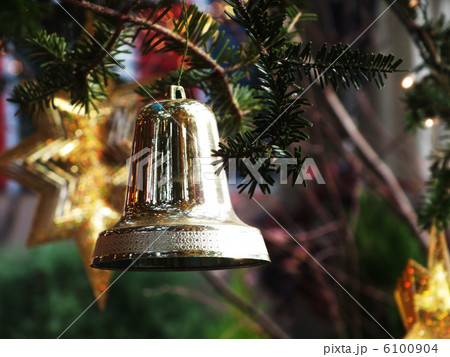 クリスマスツリーのベル 6100904
