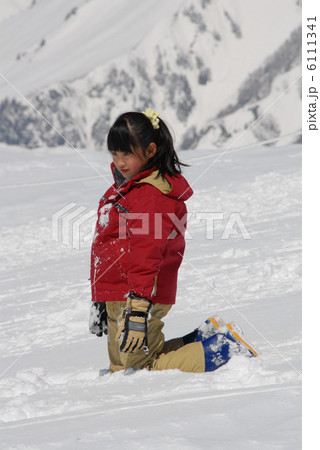 雪遊び 雪遊び 6111341