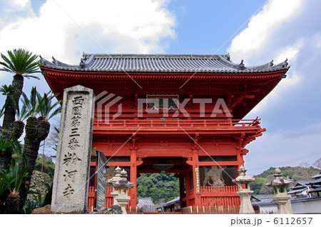 粉河寺の大門 6112657