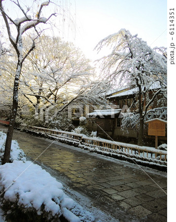 雪の祇園白川 雪の祇園白川 6114351