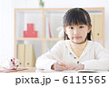 勉強をしている女の子 6115565