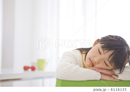 女の子 女の子 6116135
