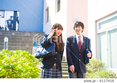 高校生カップル 6117416