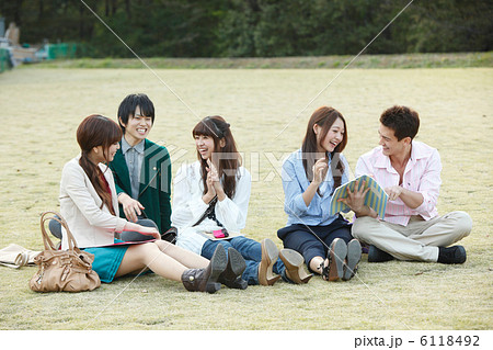 大学生キャンパスイメージ 6118492