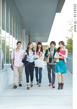 大学生キャンパスイメージ 6118562