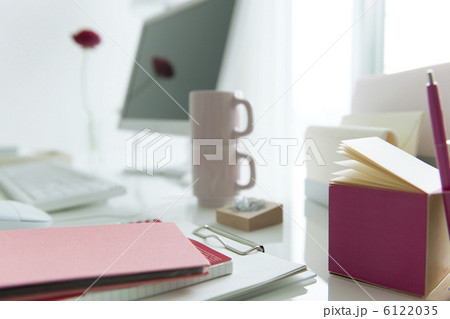 SOHOのデスク周り 6122035