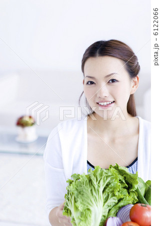 野菜と女性 野菜と女性 6122066