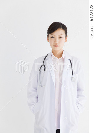 女医 女医 6122128
