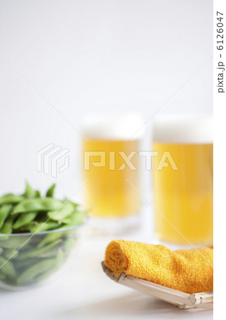 おしぼりと枝豆とビール おしぼりと枝豆とビール 6126047