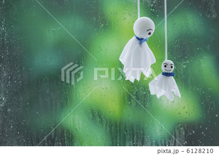 雨とてるてる坊主 雨とてるてる坊主 6128210