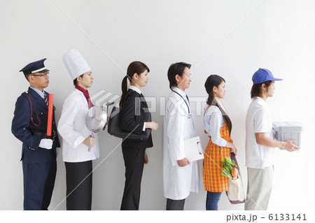 色々な職業の人々 6133141
