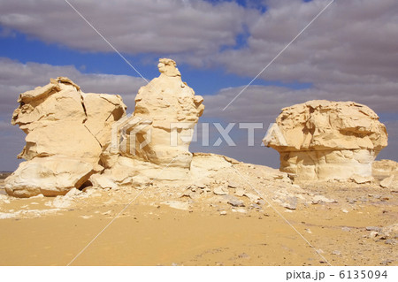 White desert Egypt 6135094