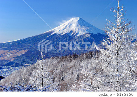 三つ峠の雪景色 6135256