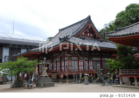 広島尾道にある浄土寺の国宝本堂 広島尾道にある浄土寺の国宝本堂 6151416