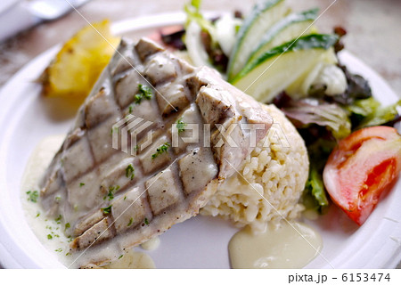 ハワイ グリルドアヒのワンプレートランチ ハワイ グリルドアヒのワンプレートランチ 6153474