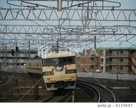 １１７系３００番台　S5編成　国鉄色　大津京カーブ　湖西線 6154697