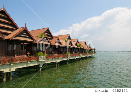 luxury resort by tropical sea luxury resort by tropical sea 6162121