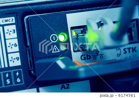USB cable in server 6174561