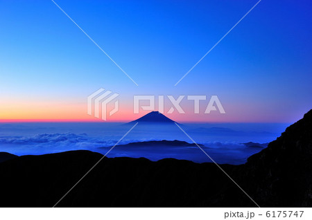 夜明けのアルプより 6175747