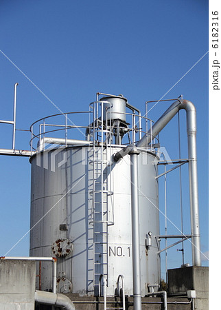 水道タンク 6182316