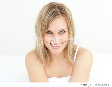 Portrait of a glowing woman in the morning 6201261