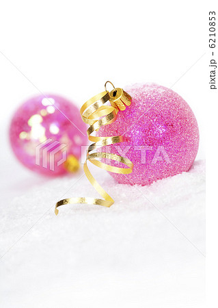 christmas balls 6210853