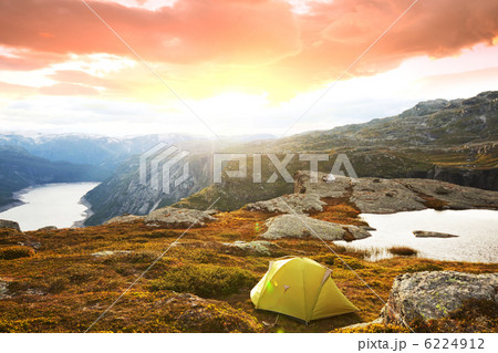 Tent in mountains Tent in mountains 6224912