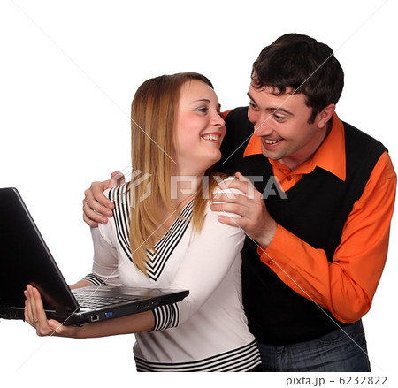 couple with notebook 6232822