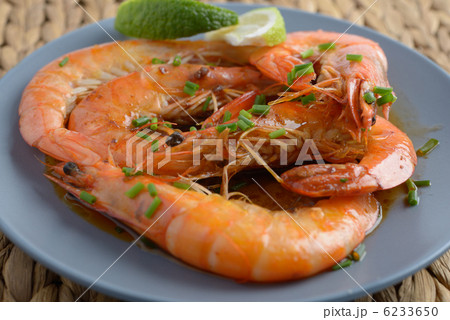 Fried shrimps Fried shrimps 6233650