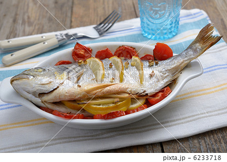 Baked sea bream with vegetables 6233718