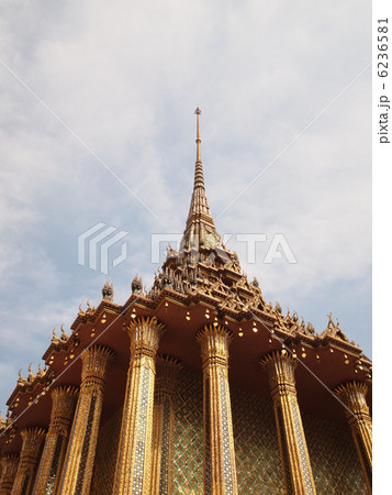 タイ　バンコク　エメラルド寺院　プラ・モンドップ 6236581